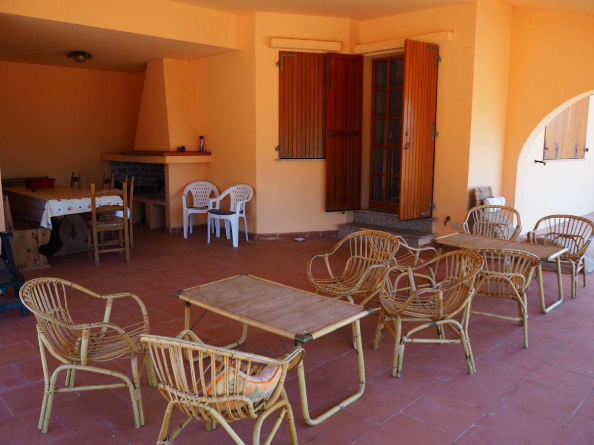 Villa Jolies Viddalba Room photo